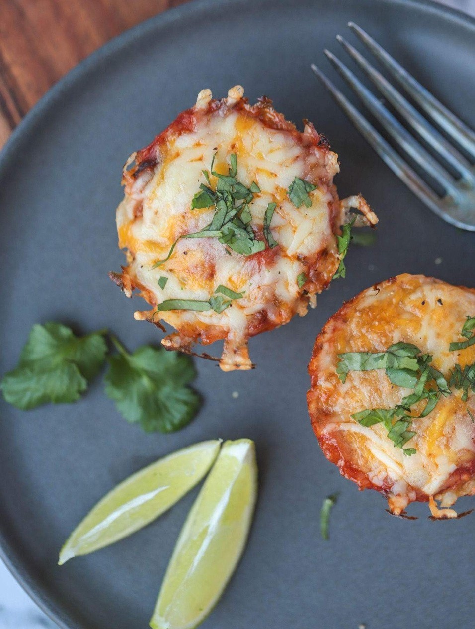CHICKEN QUINOA MUFFINS